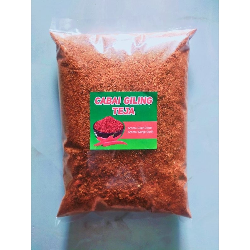 

Cabe bubuk pedas wangi daun jeruk 1kg,cabe wangi gurih ,cabe bubuk wangigurih asin manis