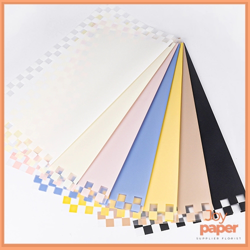 

Flower Wrapping Paper Square Pattern Cellophane Kertas Buket Motif Kota-kotak Bunga Florist KB6293