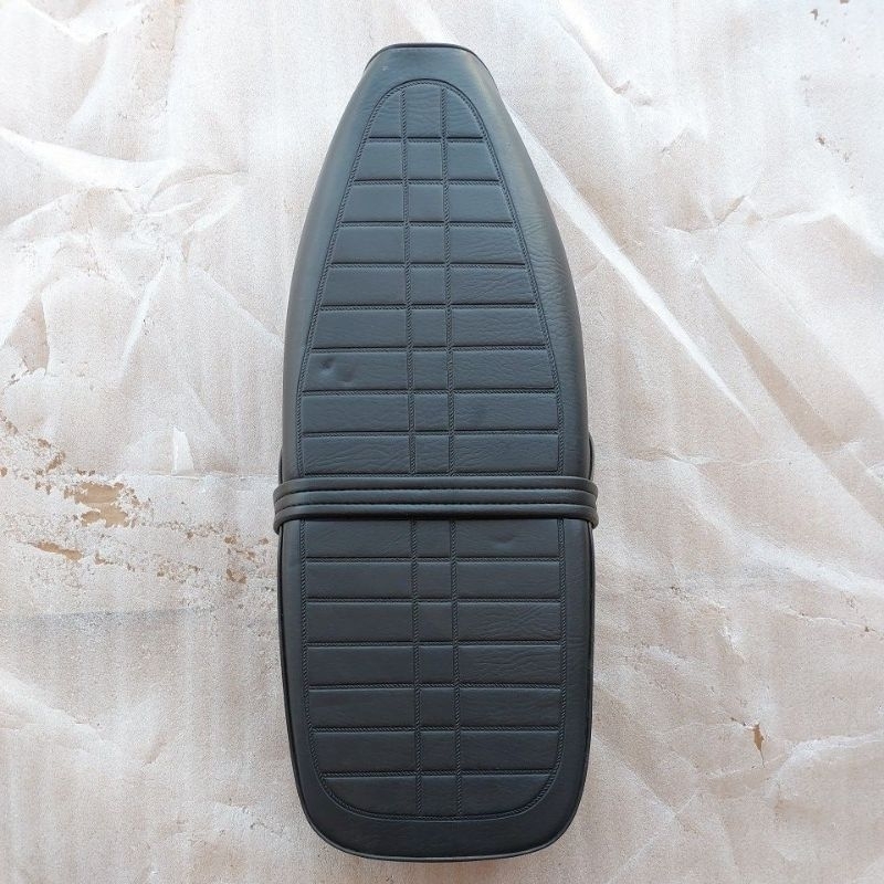 jok standar motor HONDA C70 original