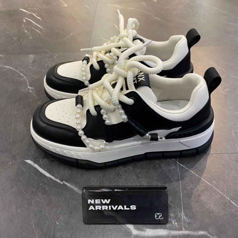 SU46 sneakers pearls chani