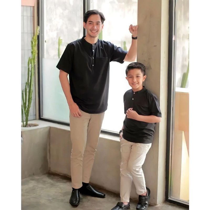 Baju Koko Couple Ayah Dan Anak Hitam Lengan Pendek Lebaran