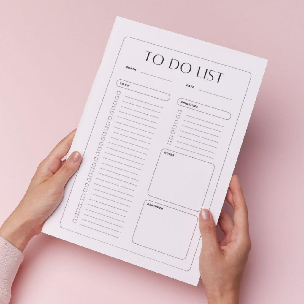 

[Whispers] Notebook A5 / Buku Catatan A5 / Buku Catatan To Do List/Daily Planner/Weekly