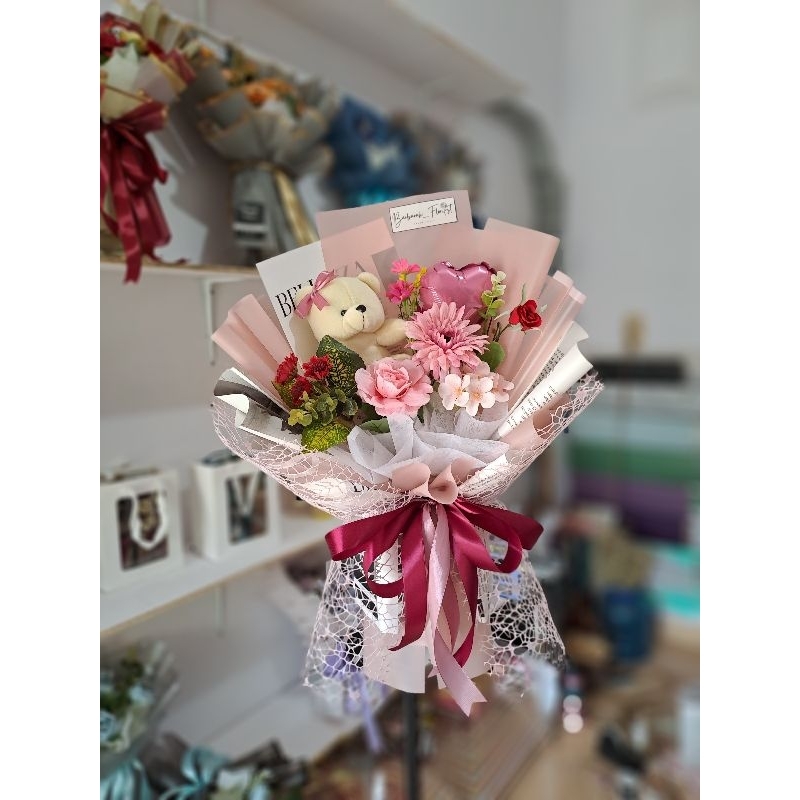 BUKET BONEKA | BUKET LOVE | BUKET UANG | BUKET BUNGA | BUKET WISUDA | BUKET KUPU KUPU | BUKET KAWAT 