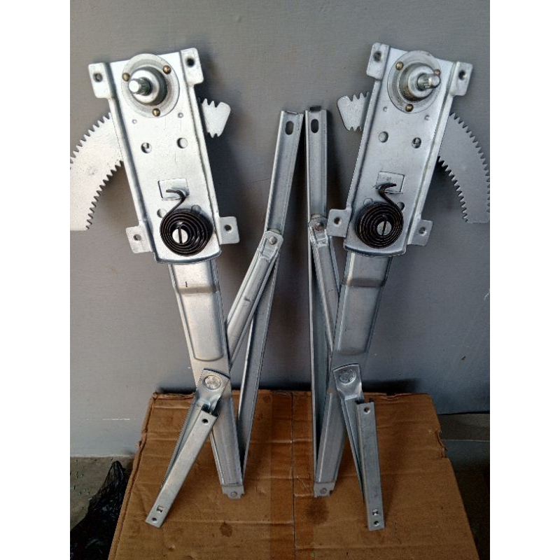 Window regulator Daihatsu Taft GT F70 feroza