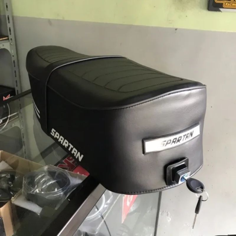 Jok Panjang Spartan Jok Vespa Super Px Exclusive Original MG Pake Kuncian