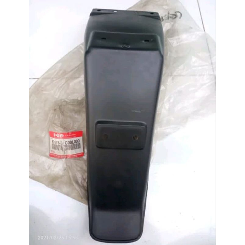 spakbor belakang suzuki crystal