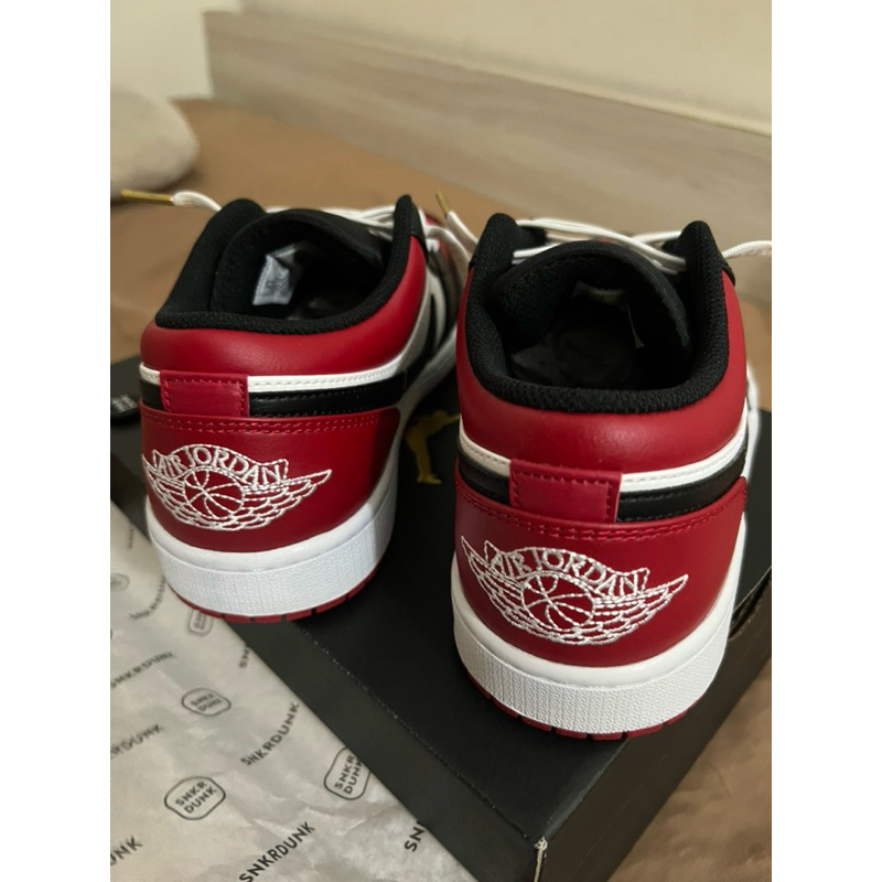 NIKE AIR JORDAN 1 LOW