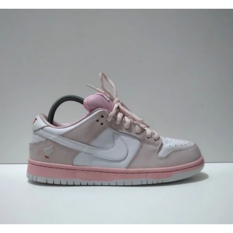Sepatu Nike SB Dunk Sakura Pigeon Pink x Staple Second Original 40