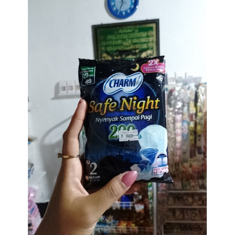 pembalut Charm night 29cm