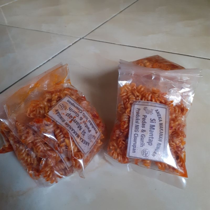 

makaroni kriwil cikruh enak dan gurih | ukuran mini | isi 5 pack