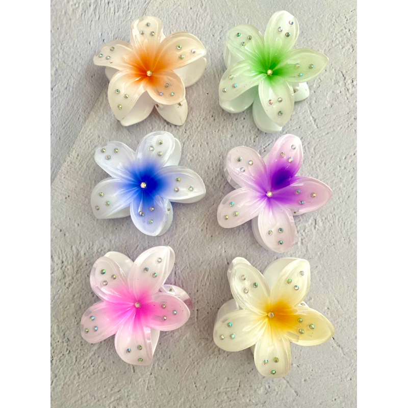 Jedai Jumbo Bunga Bali Kamboja Motif Manik Manik Jepit Rambut Wanita UK 8CM