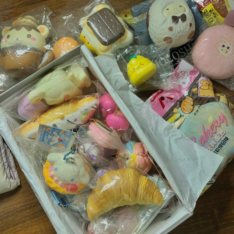 SQUISHY SALE super cute squishy flashsale udream,punimaru,creamycandy,poli