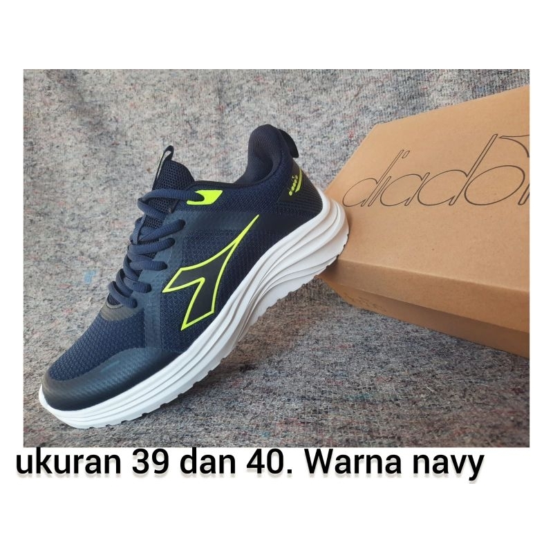 sepatu sport runing pria olahraga diadora pria original asli hiram