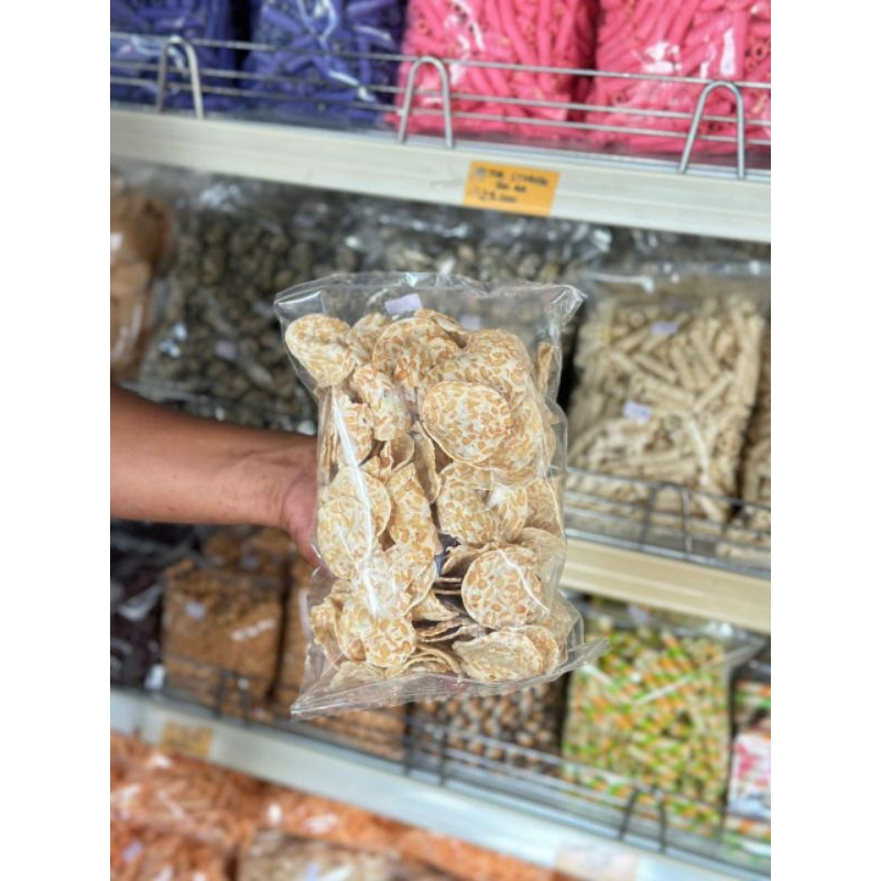 

(250 GR) TEMPE JAWA / KERIPIK TEMPE / TEMPE ASIN GURIH / TEMPE KRISPI PEKANBARU / SNACK JADUL PEKANBARU / SNACK PEKANBARU ENAK / SNACK MURAH PEKANBARU / AGEN SNACK PKU / 555 SNACK / LIMA LIMA LIMA SNACK