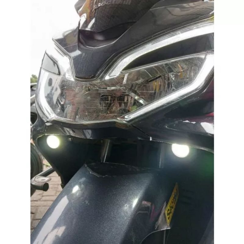 Breket Lampu Foglamp PCX 160 PCX 150 Breket Dudukan Lampu Tembak PCX 160 PCX 150
