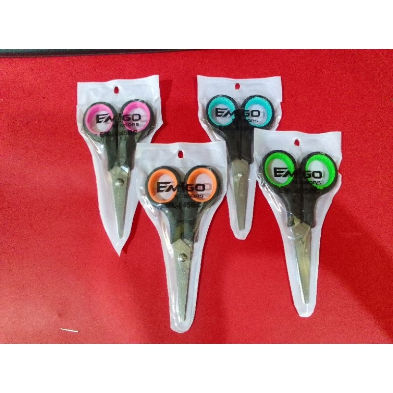 

(1 PCS) GUNTING EMIGO KECIL
