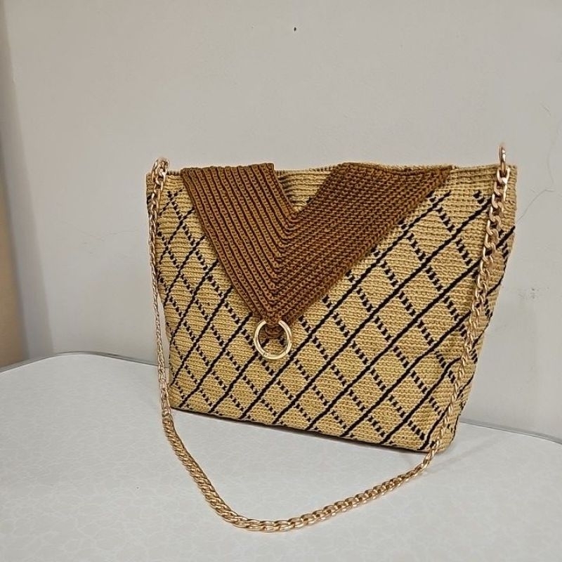 Tas diamond rajut