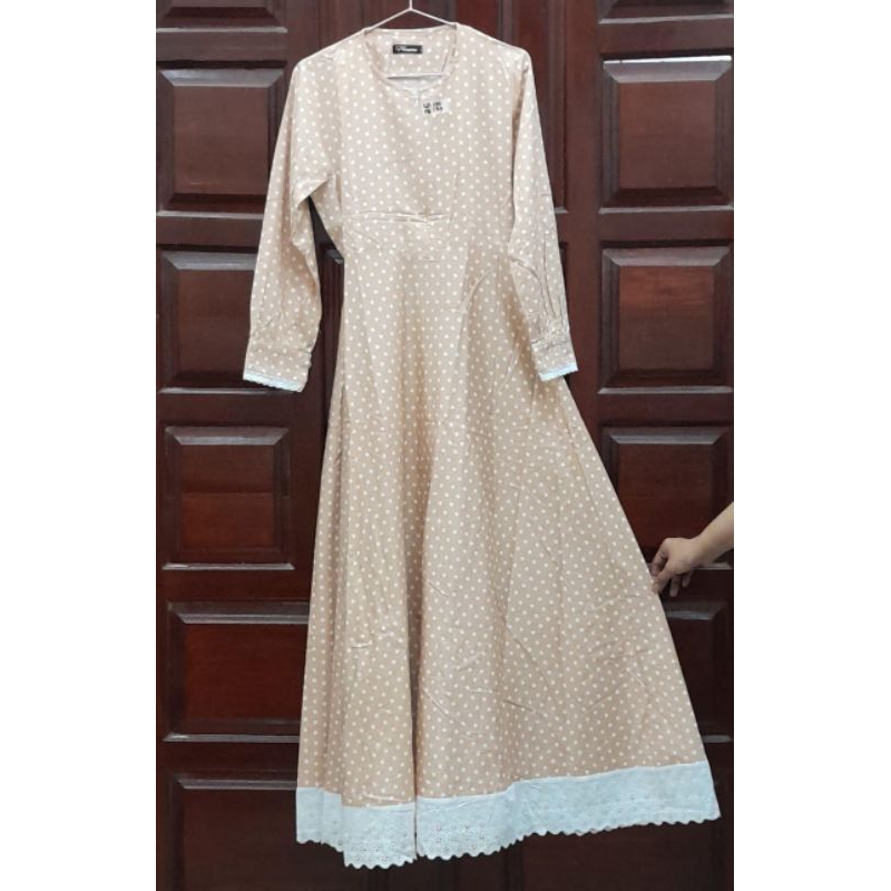 (COD)Sale preloved long dress gamis muslim wanita warna cream motif polkadot