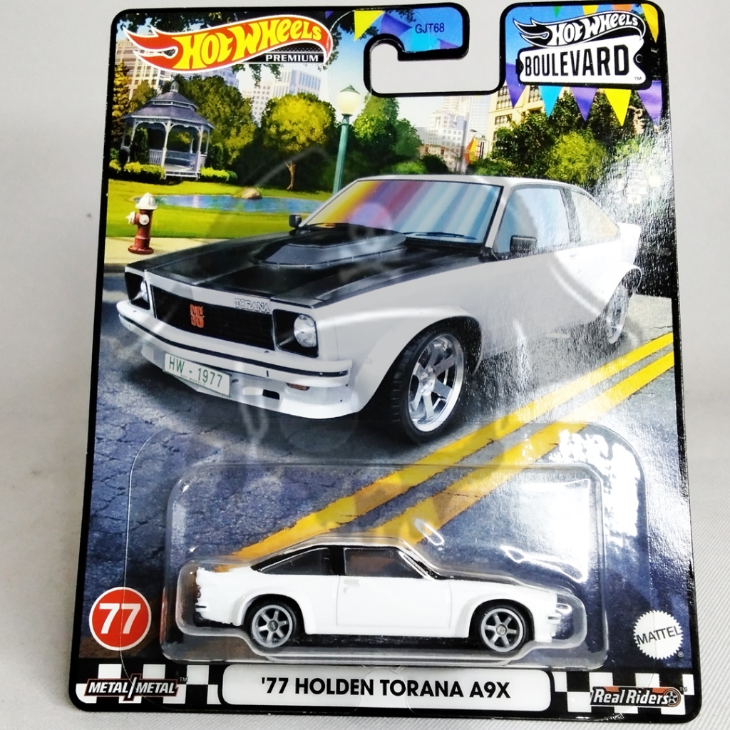 DIECAST HOTWHEELS PREMIUM 77 HOLDEN TORANA A9X, HOTWHEELS BOULEVARD