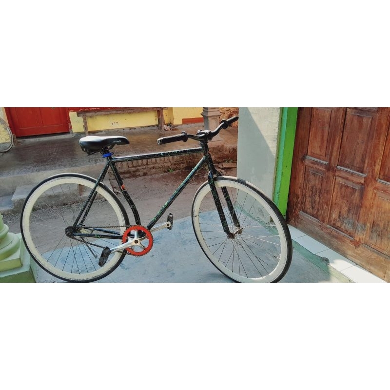 sepeda fixie ukuran 26 kondisi 70% bekas siap pakai