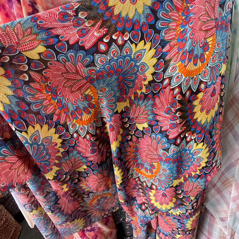 Kain CerutyZara - Kain ZaraCrepe - Kain Ceruty impor - Bahan Kain Meteran / Harga per setengah meter