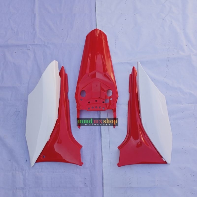 Body set belakang CRF 150 L Cover body plus spakbor belakang crf 150l