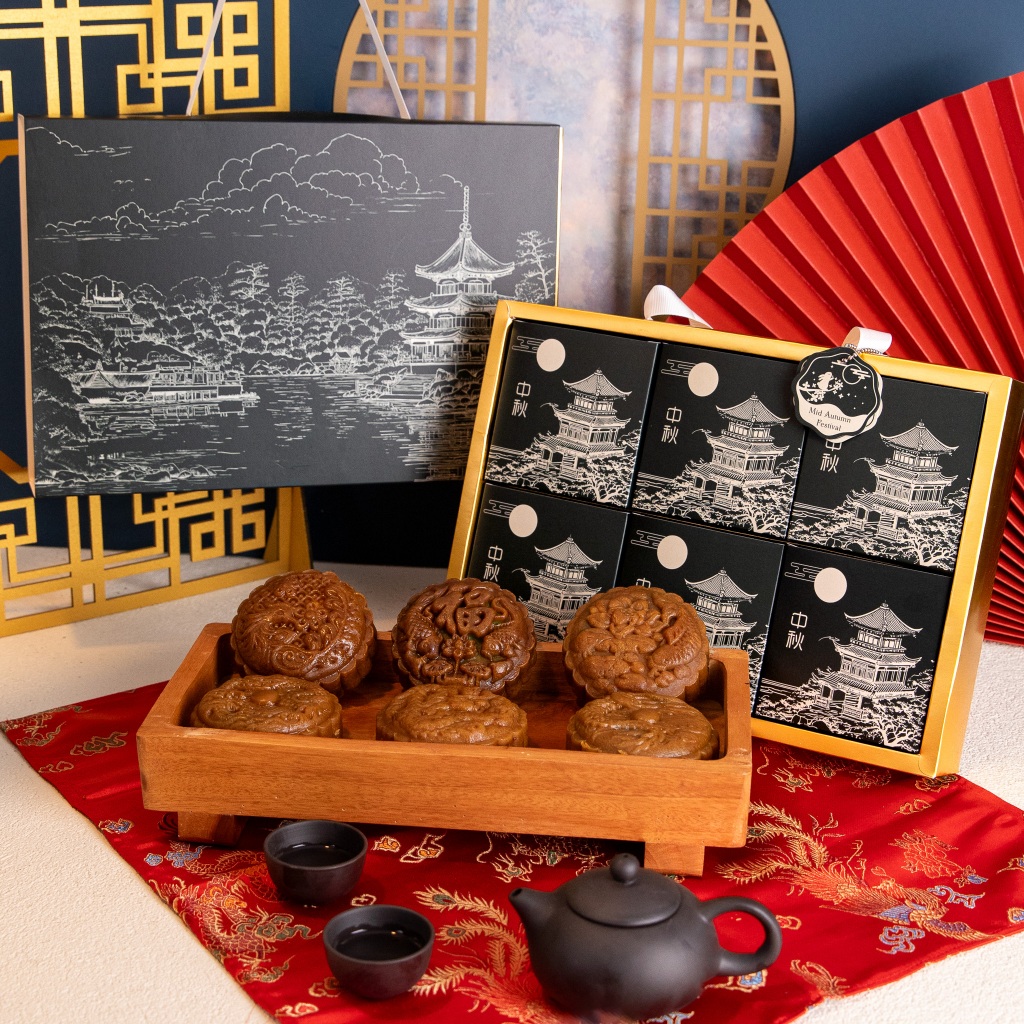

Hampers Mooncake isi 6 Kue Bulan Mooncake Tanpa Telur - BYOVEN