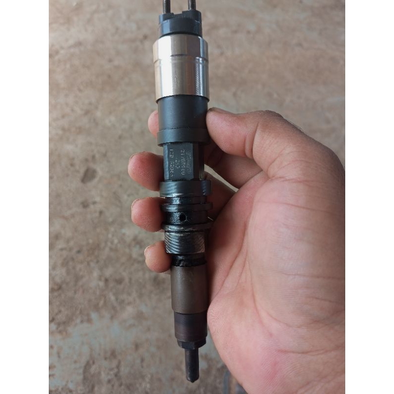 injector assy ud quester 280 original copotan