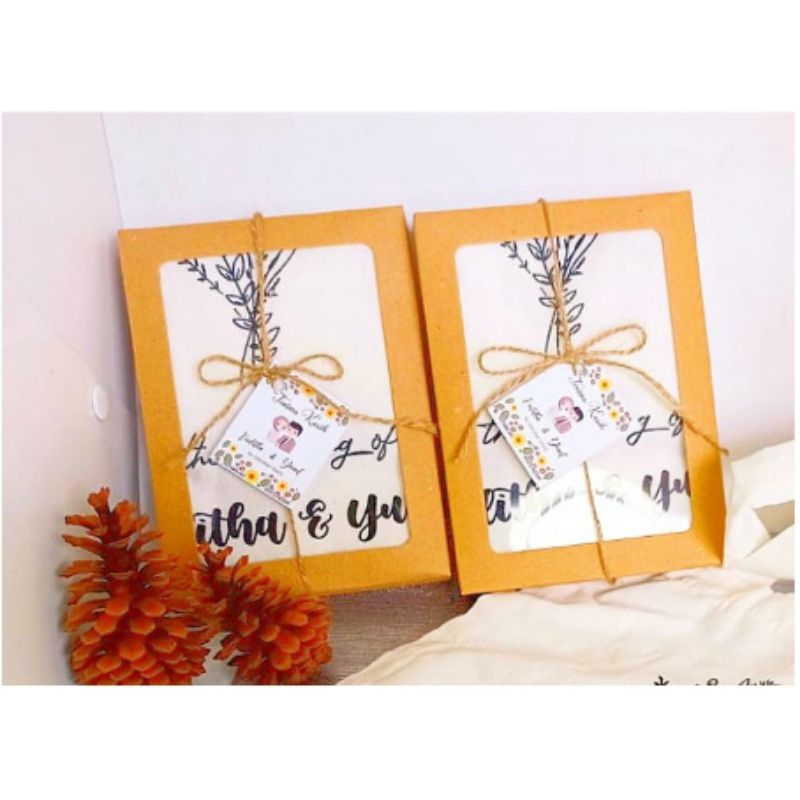 

BOX TAPLAK KOTAK 16X12X2 - souvenir taplak kemas box cantik