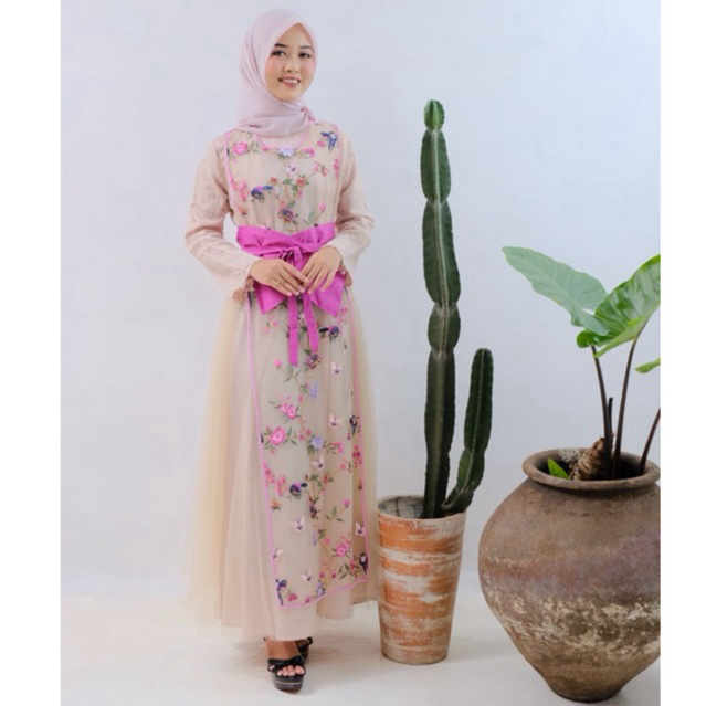 OBI Dress pesta hijab | gamis pesta hijab | dress korean look | dress japanese look | sevenbee offic