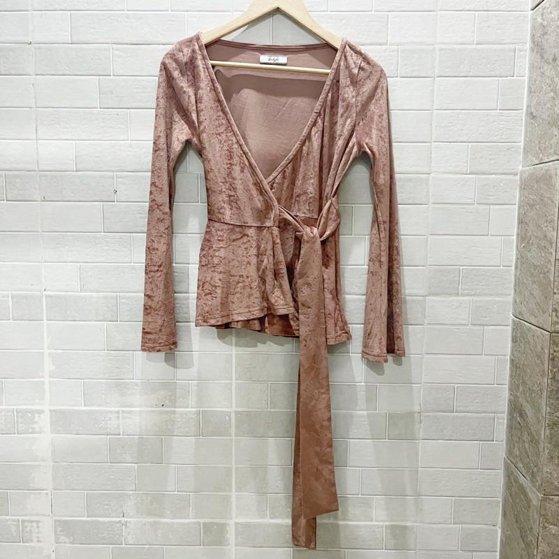 Kimono bludru velvet atasan wanita