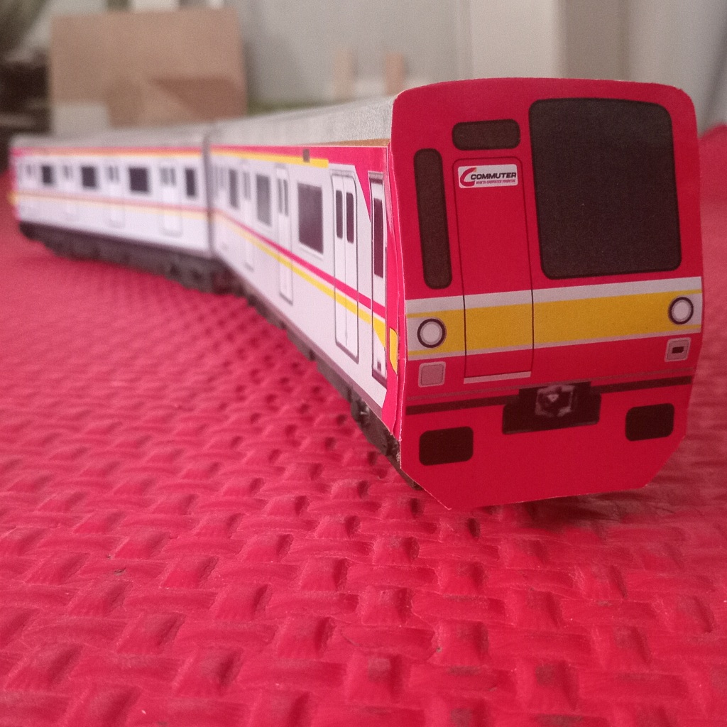 Kereta KRL Mainan/Commuter
