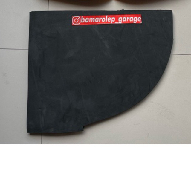Mudguard/Karpet Air Pelindung Foglamp Kijang Kapsul