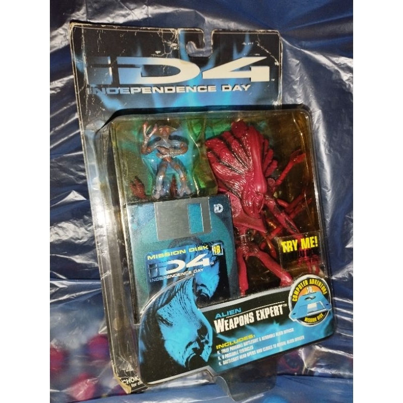 TRENDMASTERS Toys 1996 - ID4 INDEPENDENCE DAY Series - ALIEN WEAPON EXPERT