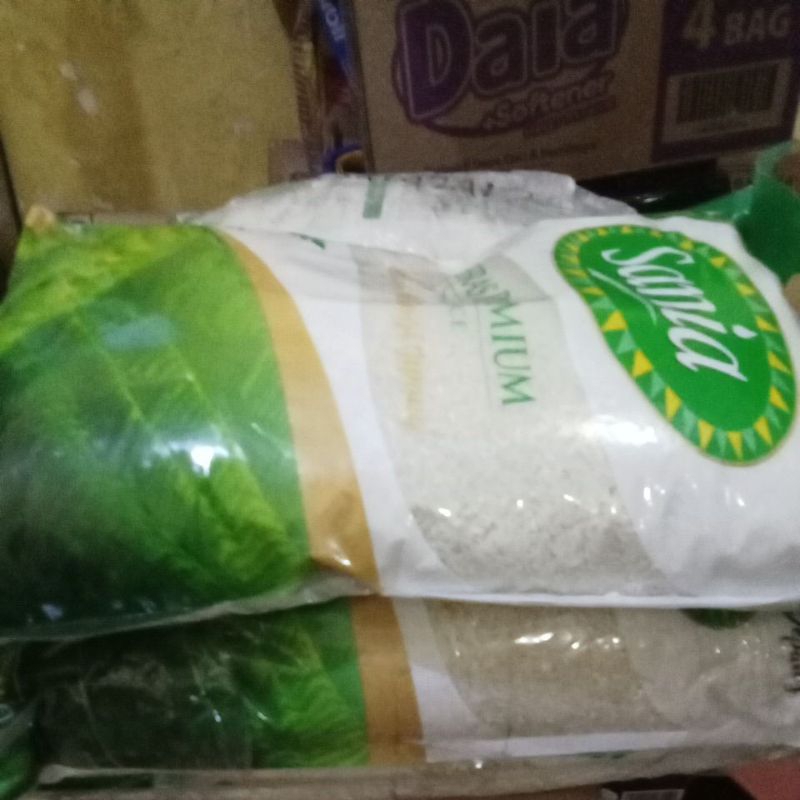 

BERAS SANIA 5 KG