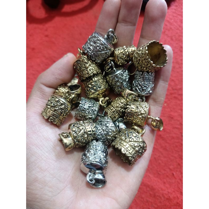 ring liontin full ukir