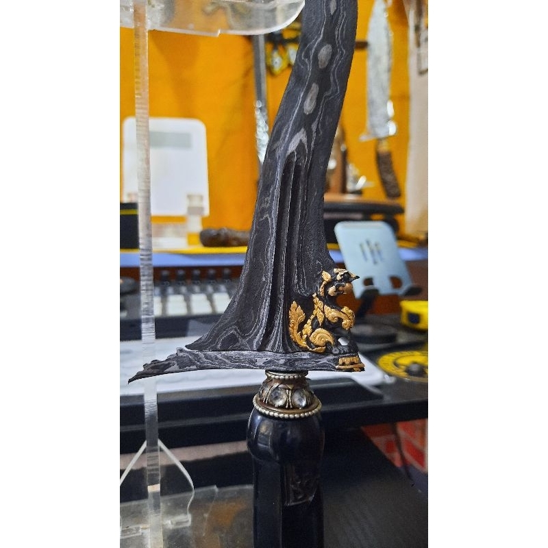 Keris Singo Barong Kinatah Emas