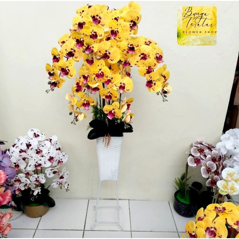 BUNGA ANGGREK SUDUT P ROTAN ARTIFICIAL DEKORASI RUMAH