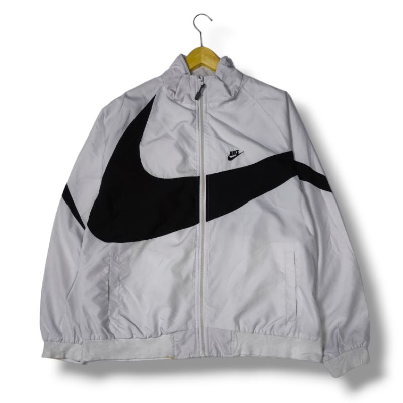 Nike bigswosh dan Nike 90s