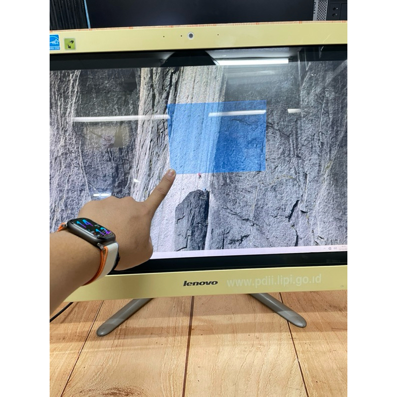 AIO PC ALL IN ONE LENOVO C540 CORE I5 RAM 4GB HDD 1TB TOUCHSCREEN VGA