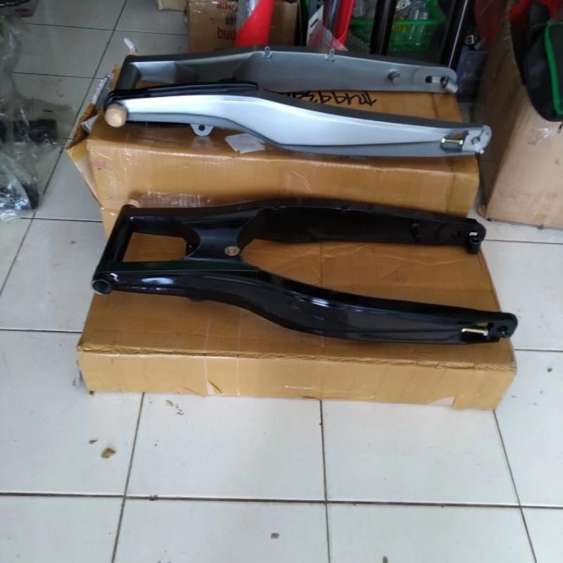 Swing arm KLX CRF 150L  model KTM