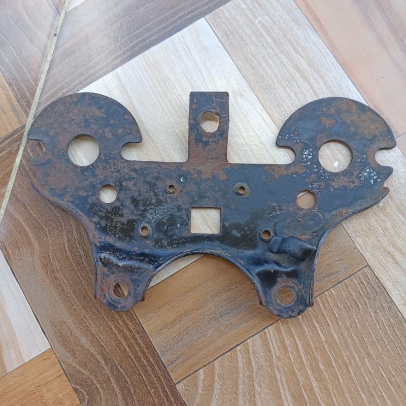 breket spedo bracket dudukan speedometer Yamaha Rx 100 rx100 Original