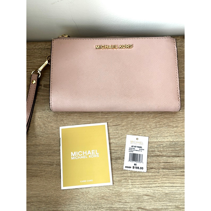 Michael Kors Jet Set Travel Wallet Blush Pink MK (Preloved ) Store Bag Us