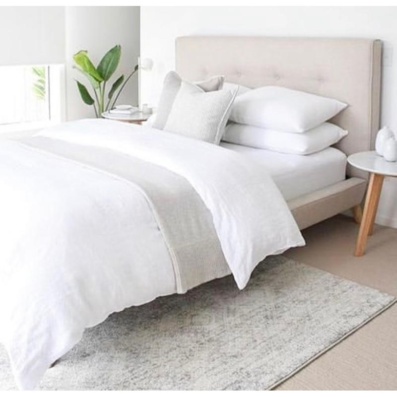 Sprei Polos Putih - Sprei Embos Putih