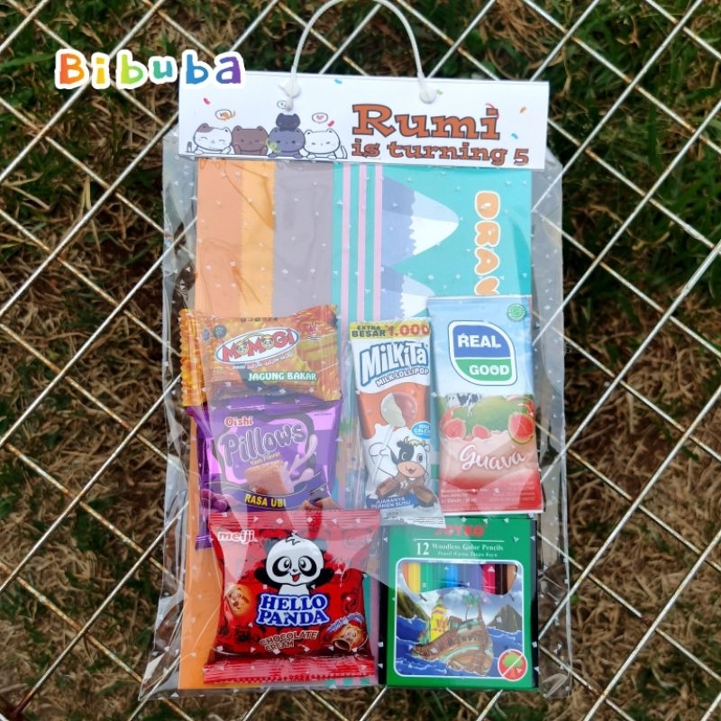 

Souvenir ulang tahun anak paket snack dan buku mewarnai