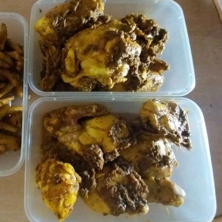 

AYAM UNGKEP