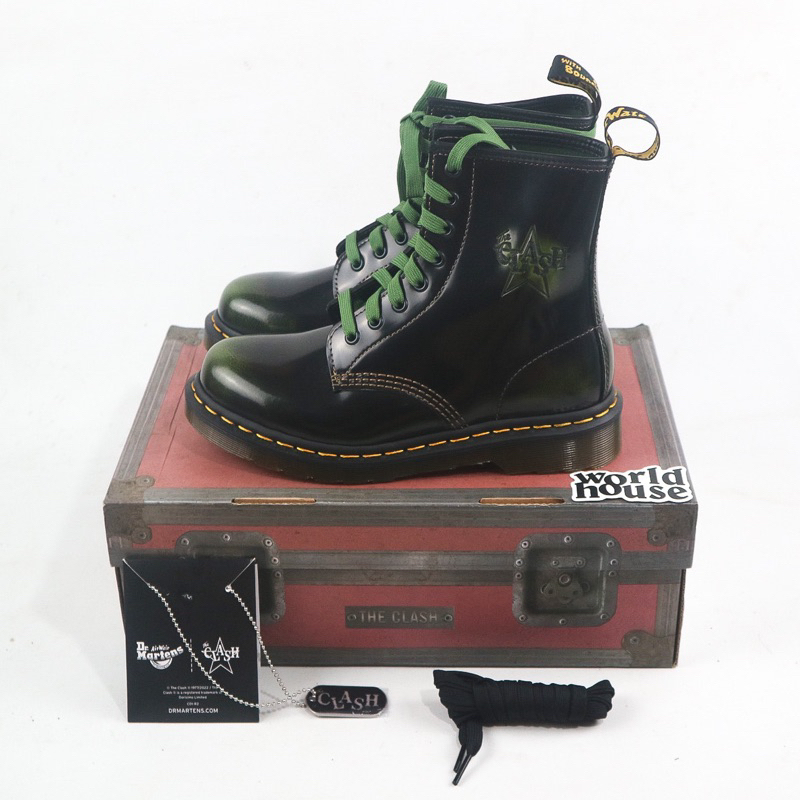Dr martens 1460 the clash 8 eye