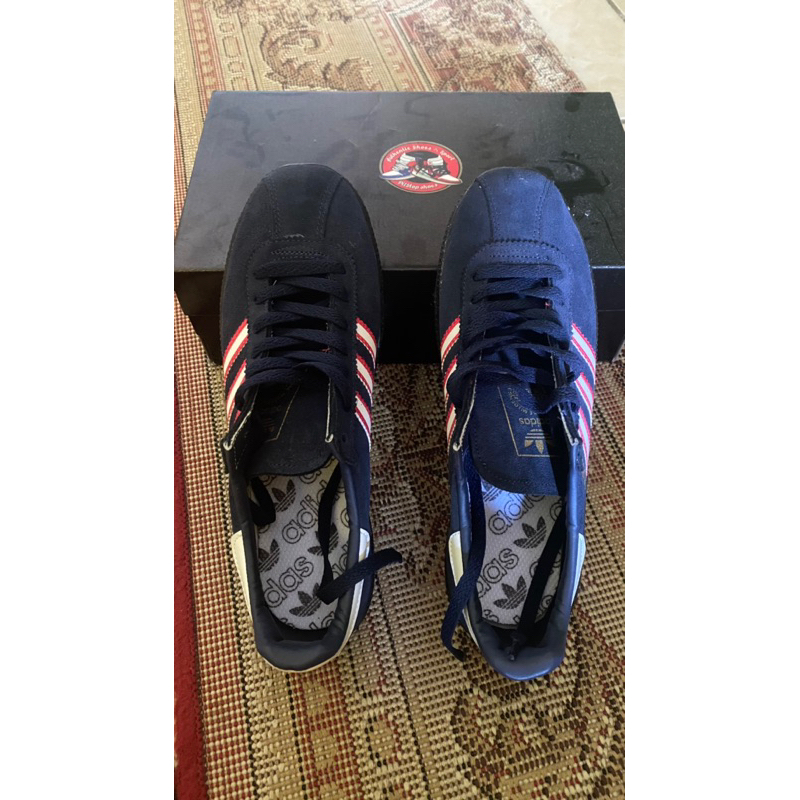 Sepatu adidas bayer munchen