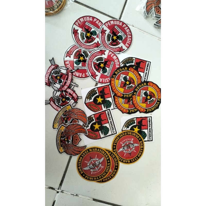 

STIKER LUSINAN PEMUDA PANCASILA