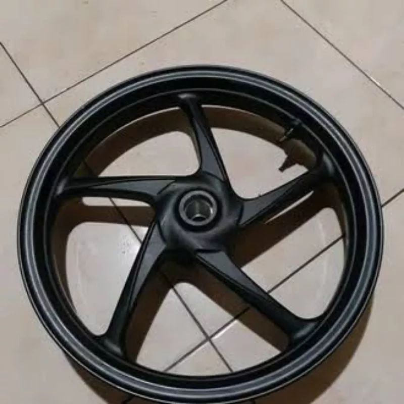 Velg Depan Honda Beat Karbu/Beat Fi/Scoopy Karbu/Vario 110 Karbu Original